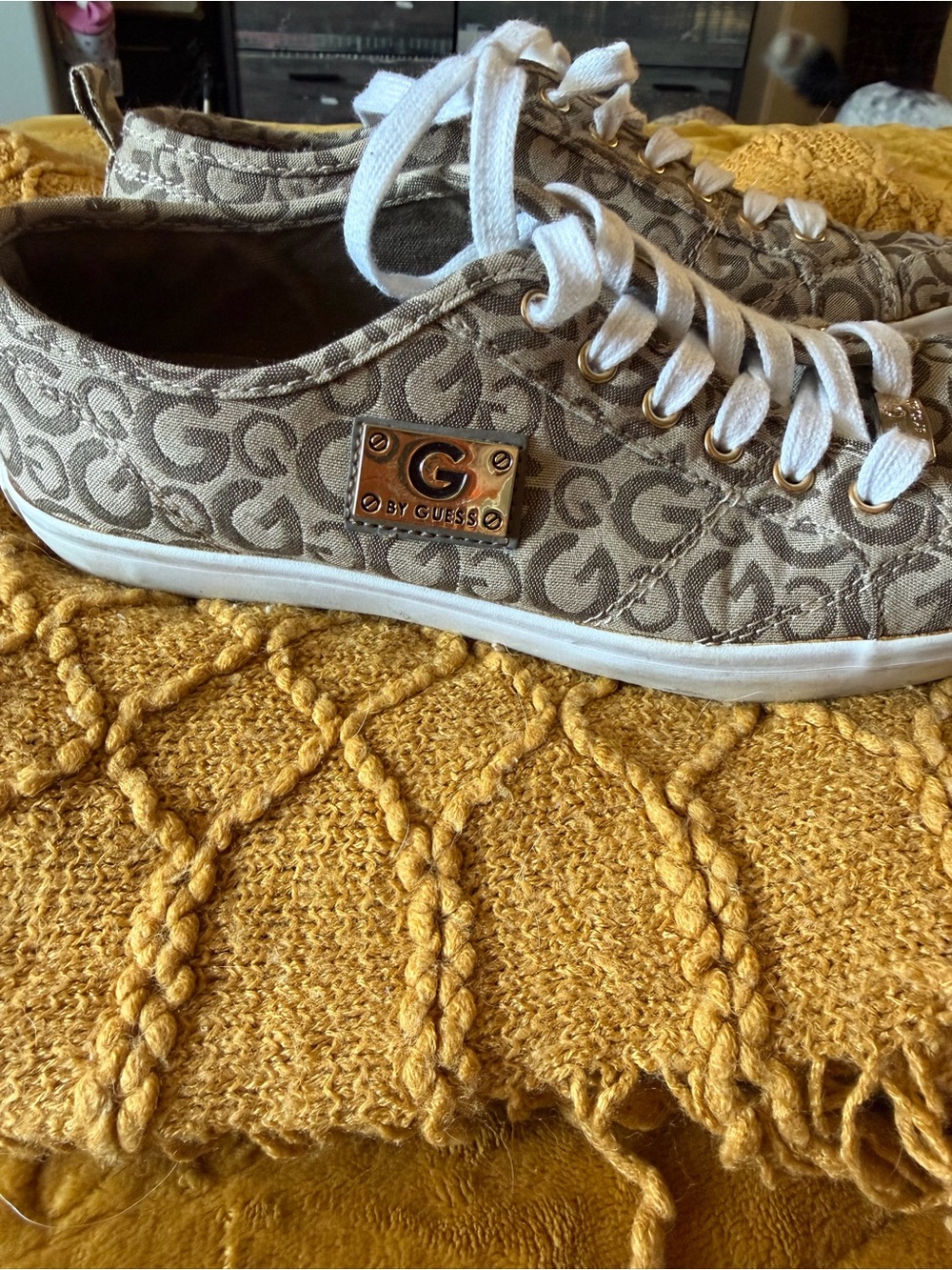 Guess Low-Top Canvas Sneakers in Beige and White